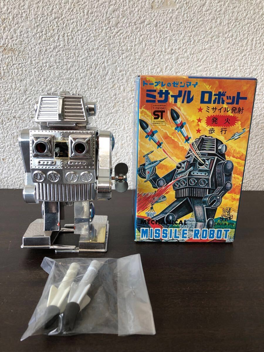 Yahoo!オークション - 当時物 【ミサイル付ロボットV1