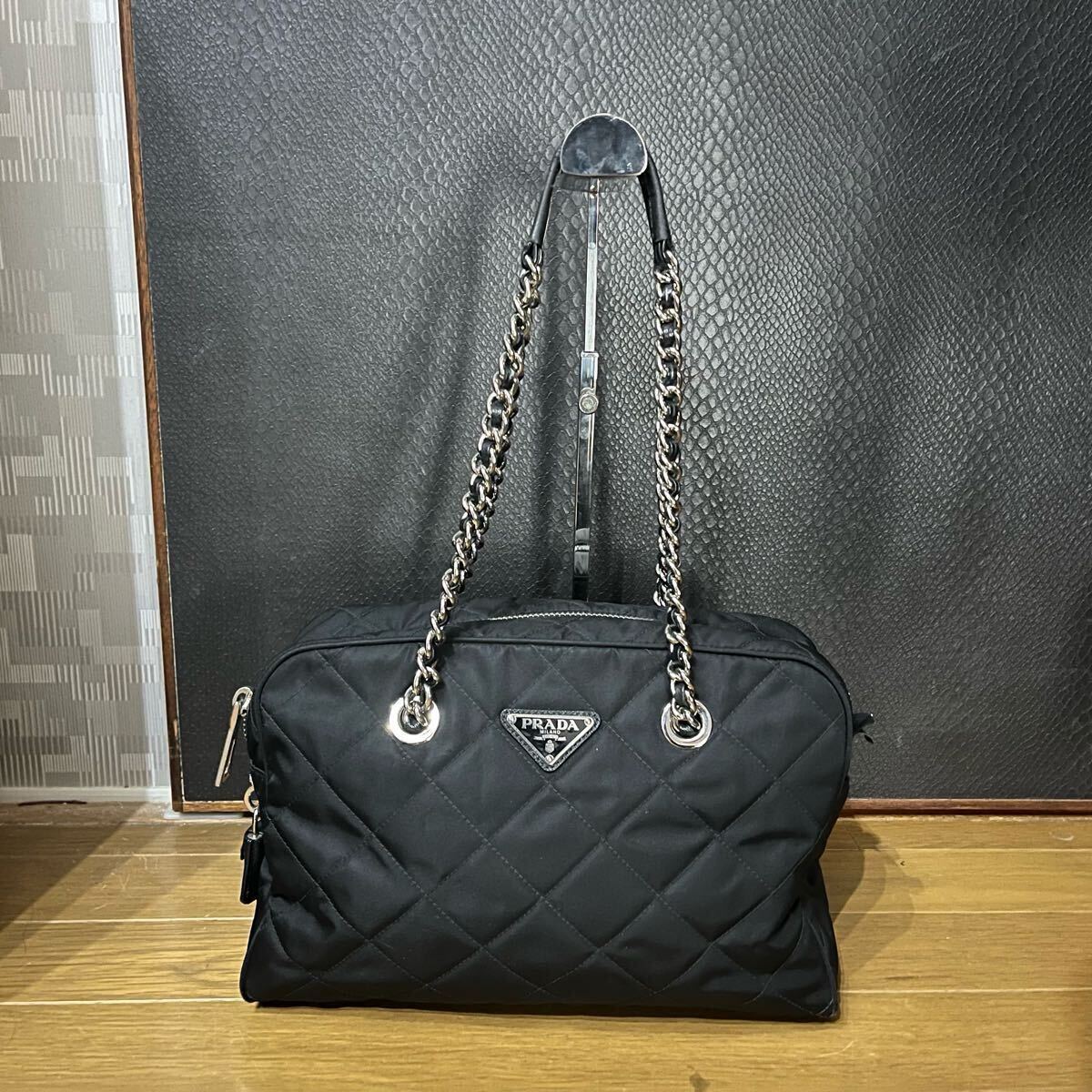 Yahoo!オークション -「prada キルティングショルダーバッグ Yahoo!オークション -「prada キルティングショルダーバッグ