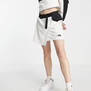 【海外限定】ノースフェイス スカート 日本サイズS
