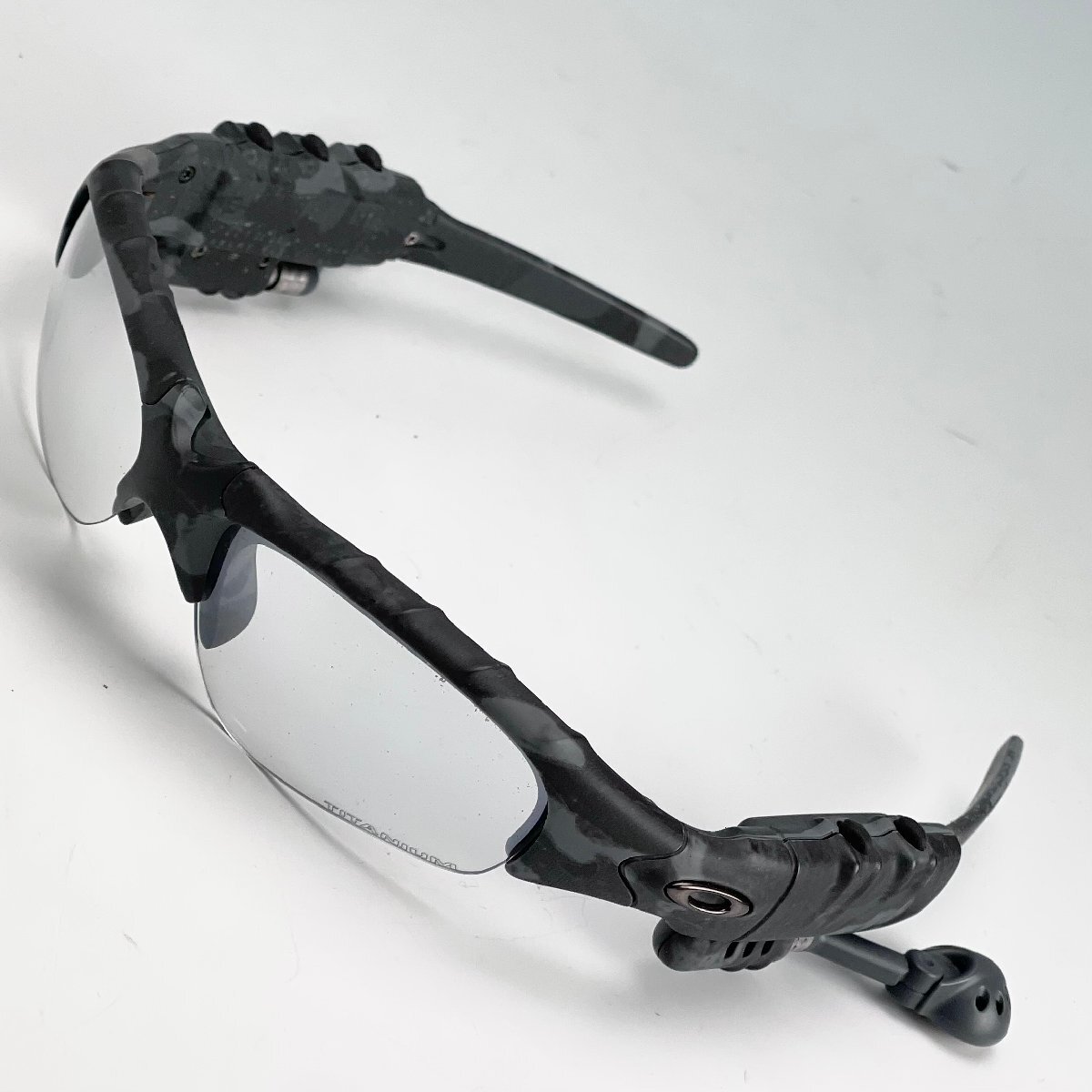 Yahoo!オークション -「oakley thump」の落札相場・落札価格 Yahoo!オークション -「oakley thump」の落札相場・落札価格