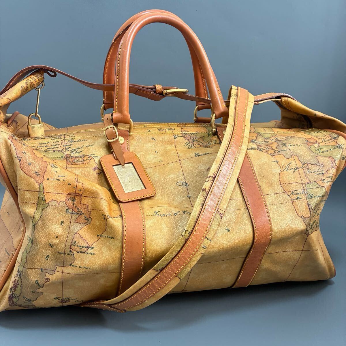 地図柄ショルダーバッグの値段と価格推移は?|1件の売買データ 地図柄ショルダーバッグの値段と価格推移は?|1件の売買データ