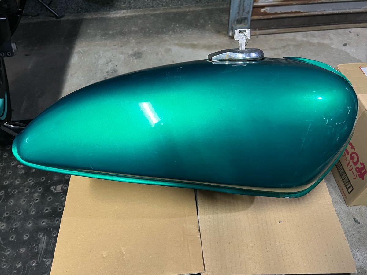 2025年最新】Yahoo!オークション -sr400 タンク(タンク)の中古品 2025年最新】Yahoo!オークション -sr400 タンク(タンク)の中古品