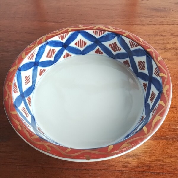 小鉢 昭和レトロ 七宝文様 赤縁 金彩 手描き 和食器 平ボウル 色絵鉢 ヴィンテージ 焼物 美品 有田焼 レトロモダン 陶器鉢 お皿