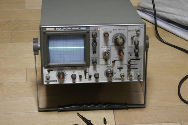 オシロスコープ 日立 V-650F ジャンク品