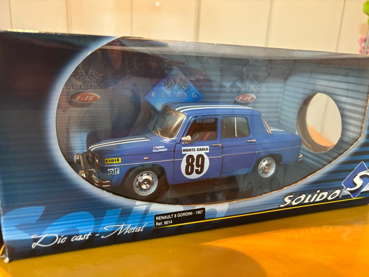 Amazon | (復刻版）1/43 Dinky Toys ディンキートイズ ルノー