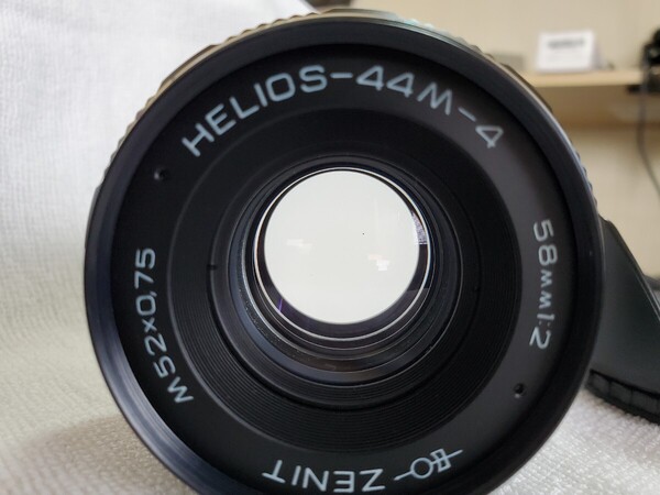 helios 44M-4 58mm ヘリオス M42 ぐるぐるボケ オールドレンズ 単焦点 マニュアルフォーカス
