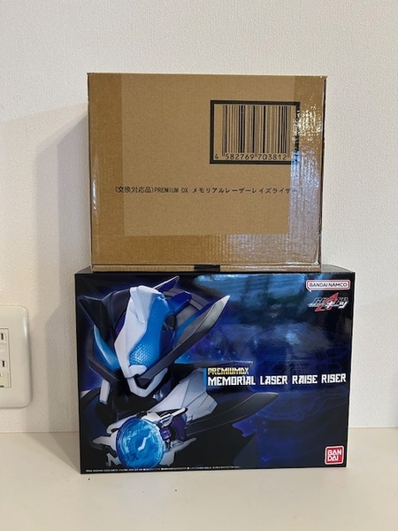 PREMIUM DX メモリアルレーザーレイズライザー 仮面ライダー 送料無料