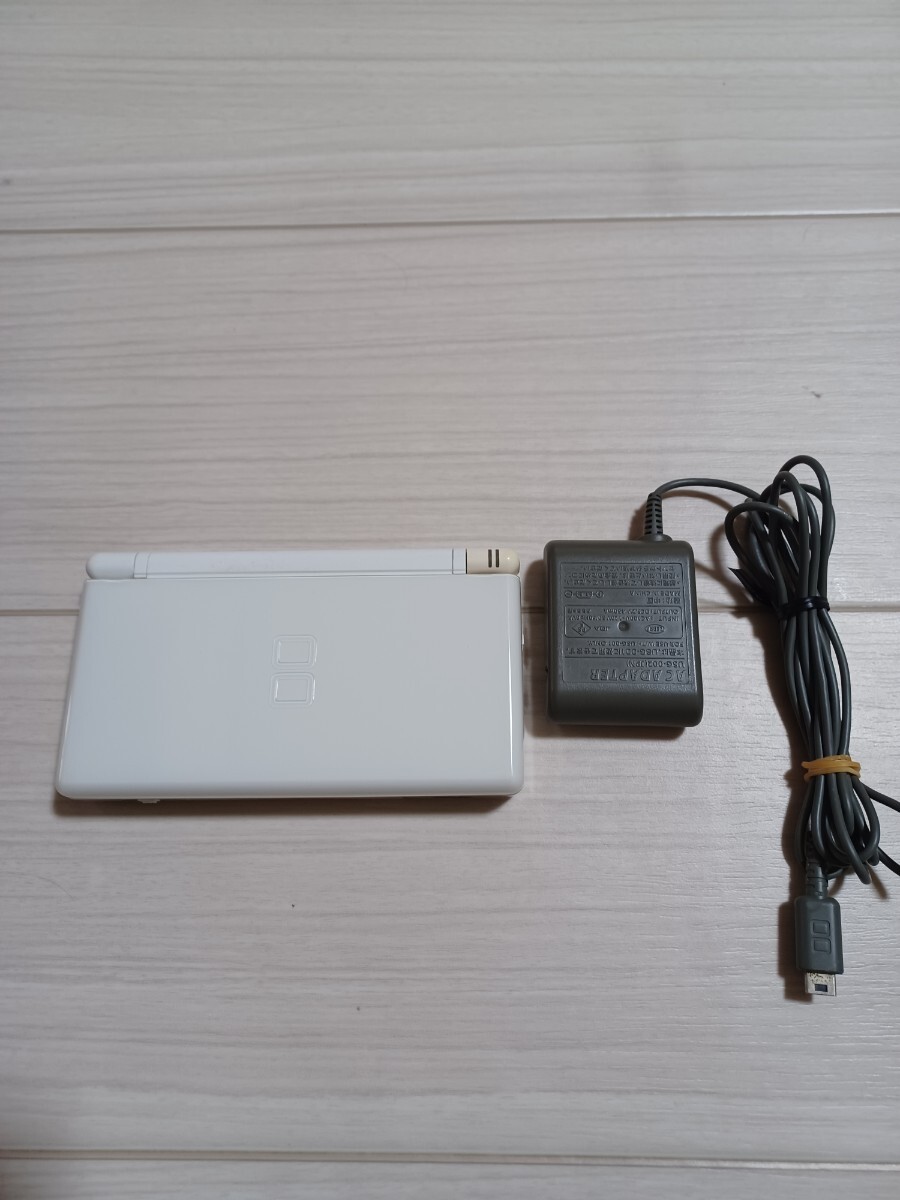 Yahoo!オークション -「ジャンク」(DS Lite) (ニンテンドーDS Yahoo!オークション -「ジャンク」(DS Lite) (ニンテンドーDS