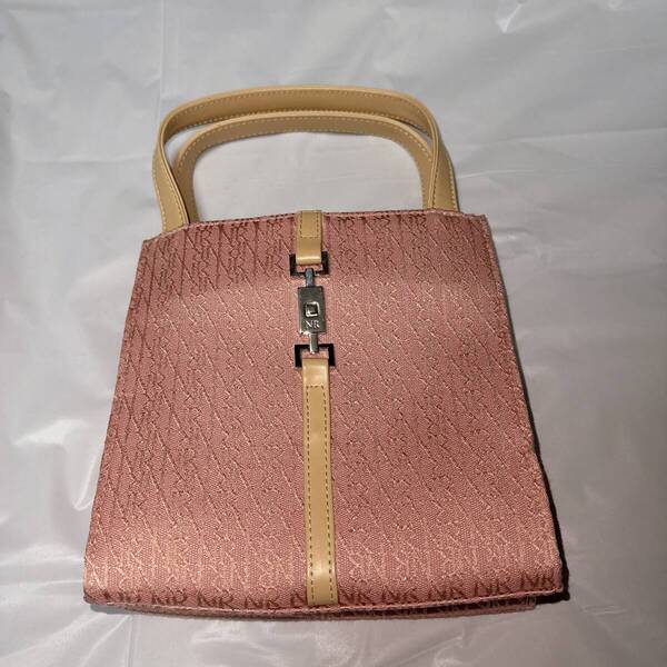 ◆当日発送◆【未使用品】NINA RICCI ニナリッチ ハンドバッグ ピンク