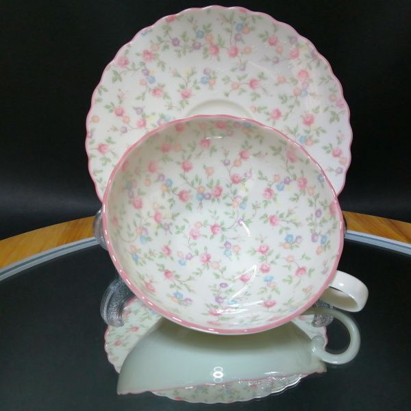 未使用◇自宅保管 ノリタケ キューティーローズ カップ&ソーサー NORITAKE ※追加出品予定あり