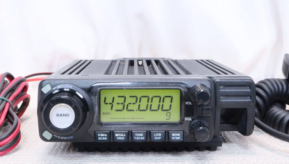 トランシーバー ICOM IC-208 144/430MHz デュオバンド FM