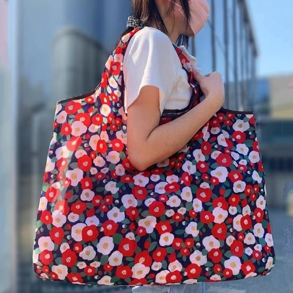 ■新品■エコバッグ【つばき】ツバキ ホワイト/レッド 椿 大容量 コンパクト 簡単 かわいい 便利 ショッピングバッグ