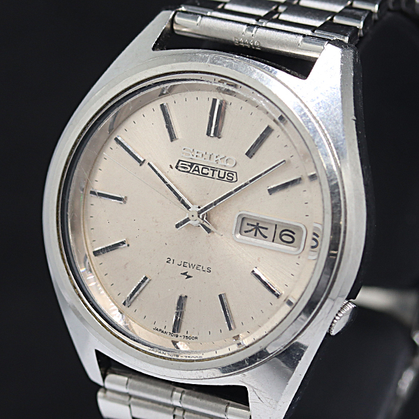 Yahoo!オークション -「seiko 7019-7060」の落札相場・落札価格