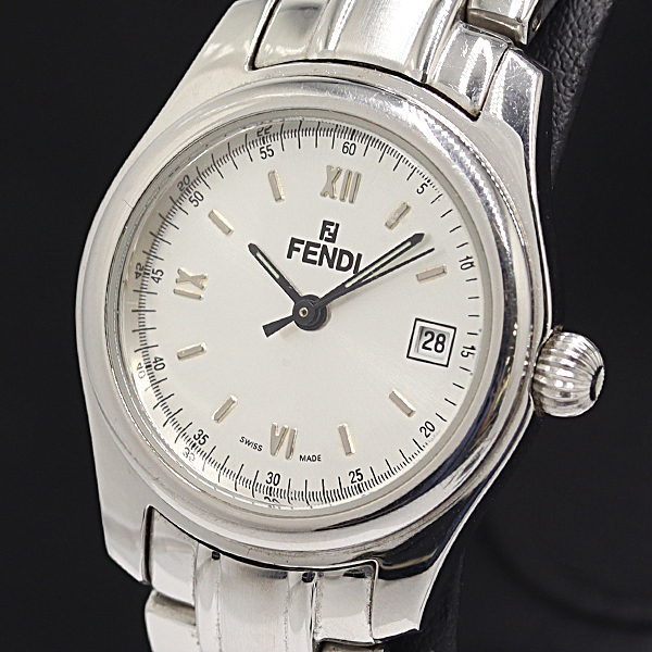 Yahoo!オークション -「fendi 210l」の落札相場・落札価格 Yahoo!オークション -「fendi 210l」の落札相場・落札価格