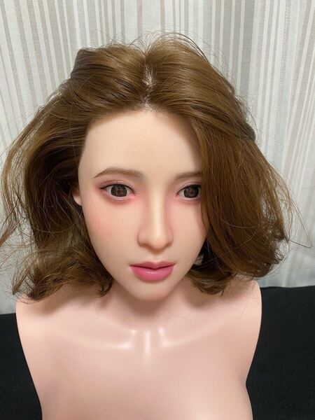 限定レアモデル リアルドールヘッド 軟質シリコン製 等身大 口可動 舌付き 髪毛 睫毛 モヘア植毛 職人メイク M16ボルト