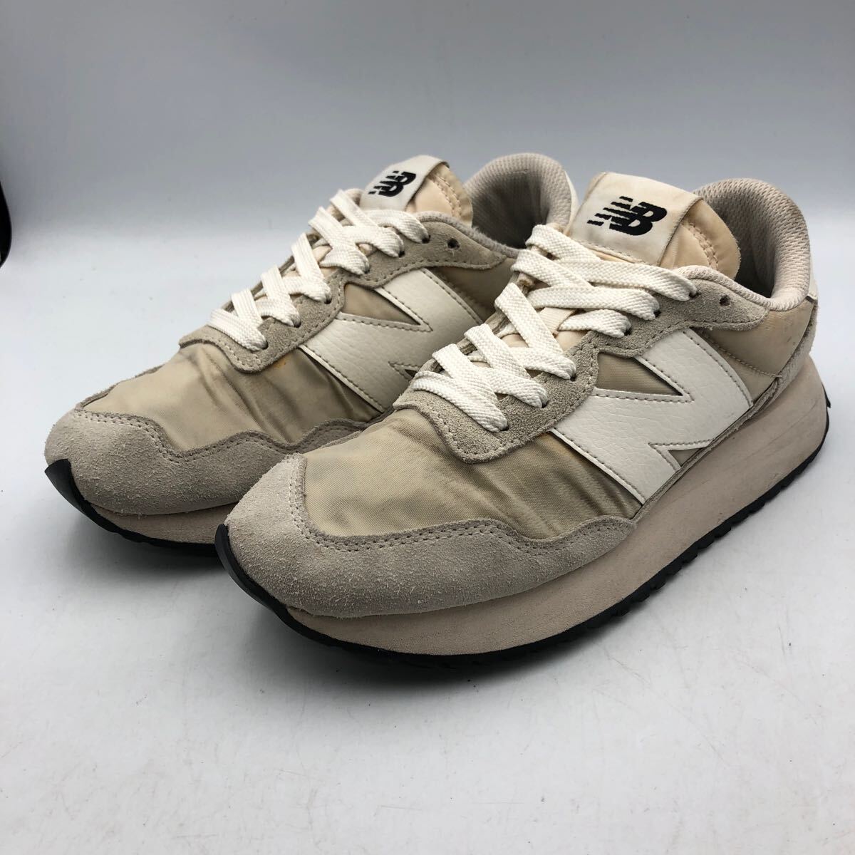 ニューバランス　レディースシューズ23.5cm used美品 2025年最新】Yahoo!オークション - 23.5cm(ニューバランス