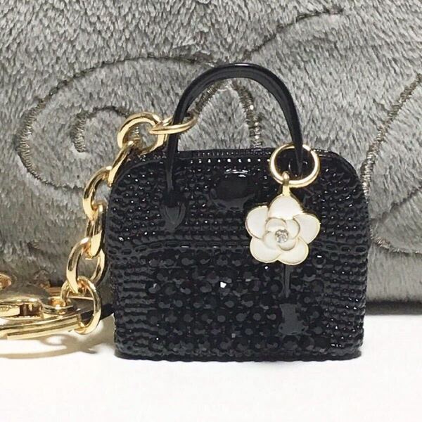 新品 バッグ キーホルダー coco ブラック