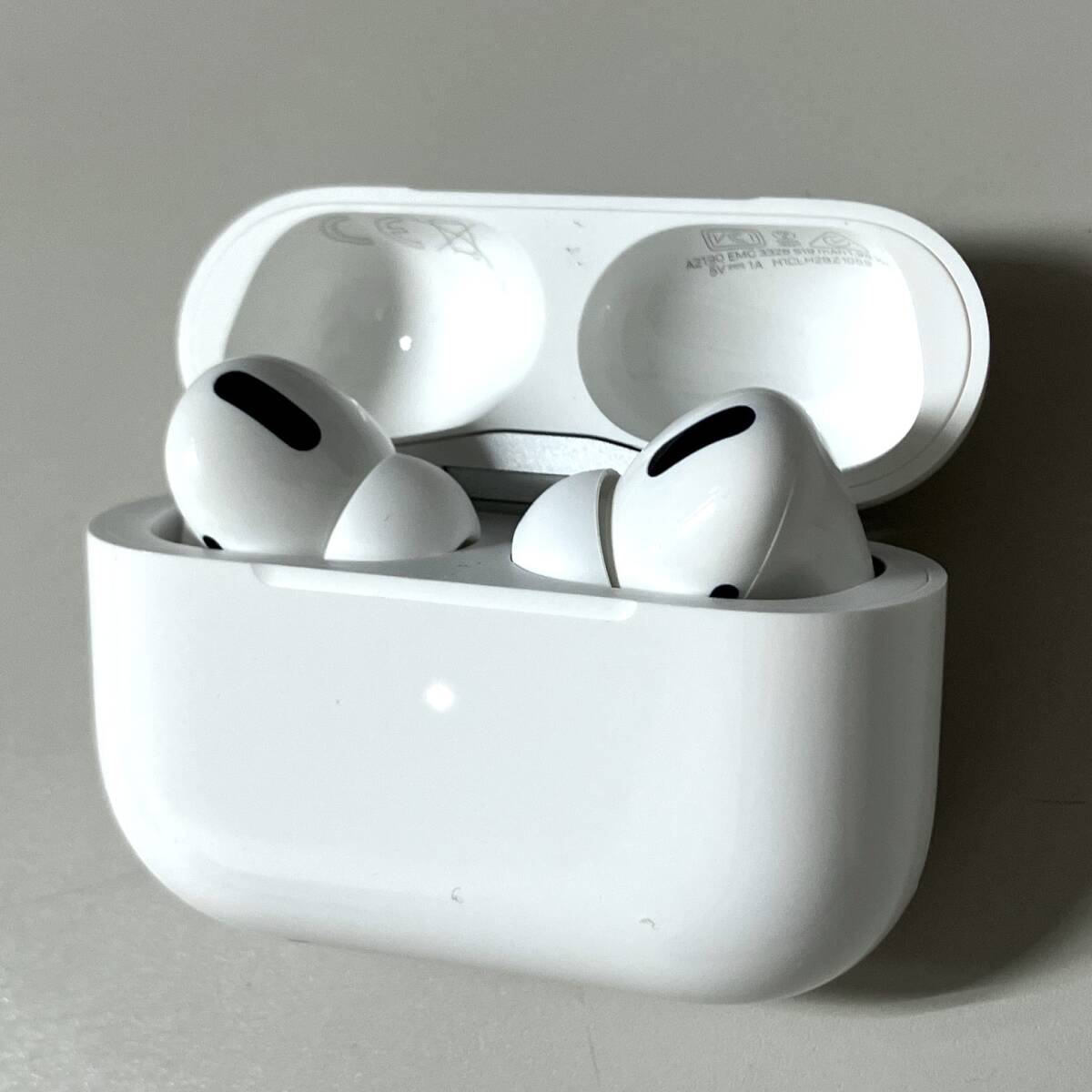 2025年最新】Yahoo!オークション -airpods 中古の中古品・新品 2025年最新】Yahoo!オークション -airpods 中古の中古品・新品