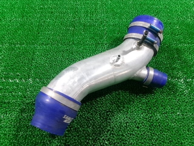 BMW チャージパイプ 135i 335i 335ix 535i 1M E60 E82 E88 E90