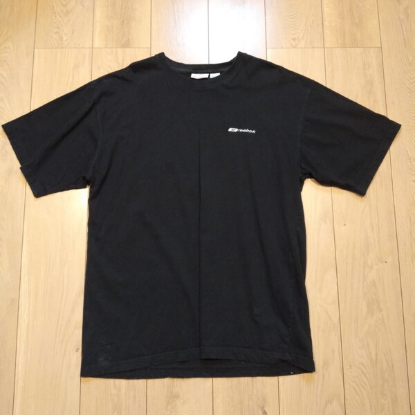 USA古着卸 XLサイズ Reebok リーボック ワンポイント ロゴ 刺繍 Tシャツ