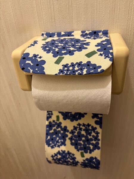 NO.403 ハンドメイド トイレットペーパーホルダーカバー花柄