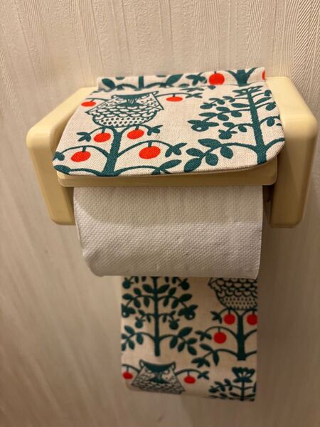 NO.410 ハンドメイド トイレットペーパーホルダーカバーフクロウ柄