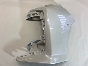 トヨタ90 ノア 左フロントパネル