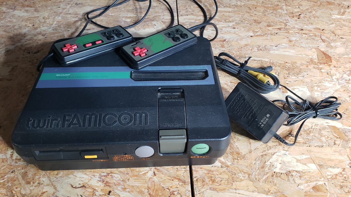 Yahoo!オークション -「ツインファミコン本体」の落札相場・落札価格 Yahoo!オークション -「ツインファミコン本体」の落札相場・落札価格