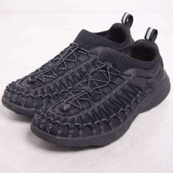 【28.5cm】【良品】キーン ユニーク スニーカー 黒 オールブラック アウトドア KEEN UNEEK SNK