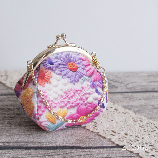バッグチェーンがま口*立体刺繍風*デイジー*ハンドメイド