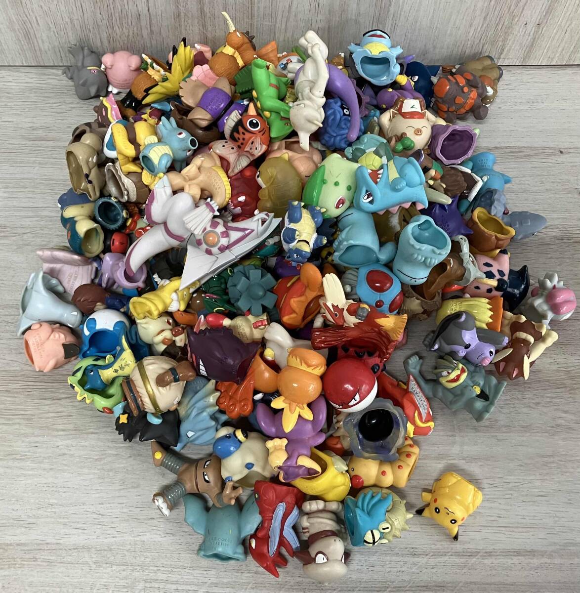 Yahoo!オークション -「ポケモン 指人形」(人形、キャラクター Yahoo!オークション -「ポケモン 指人形」(人形、キャラクター