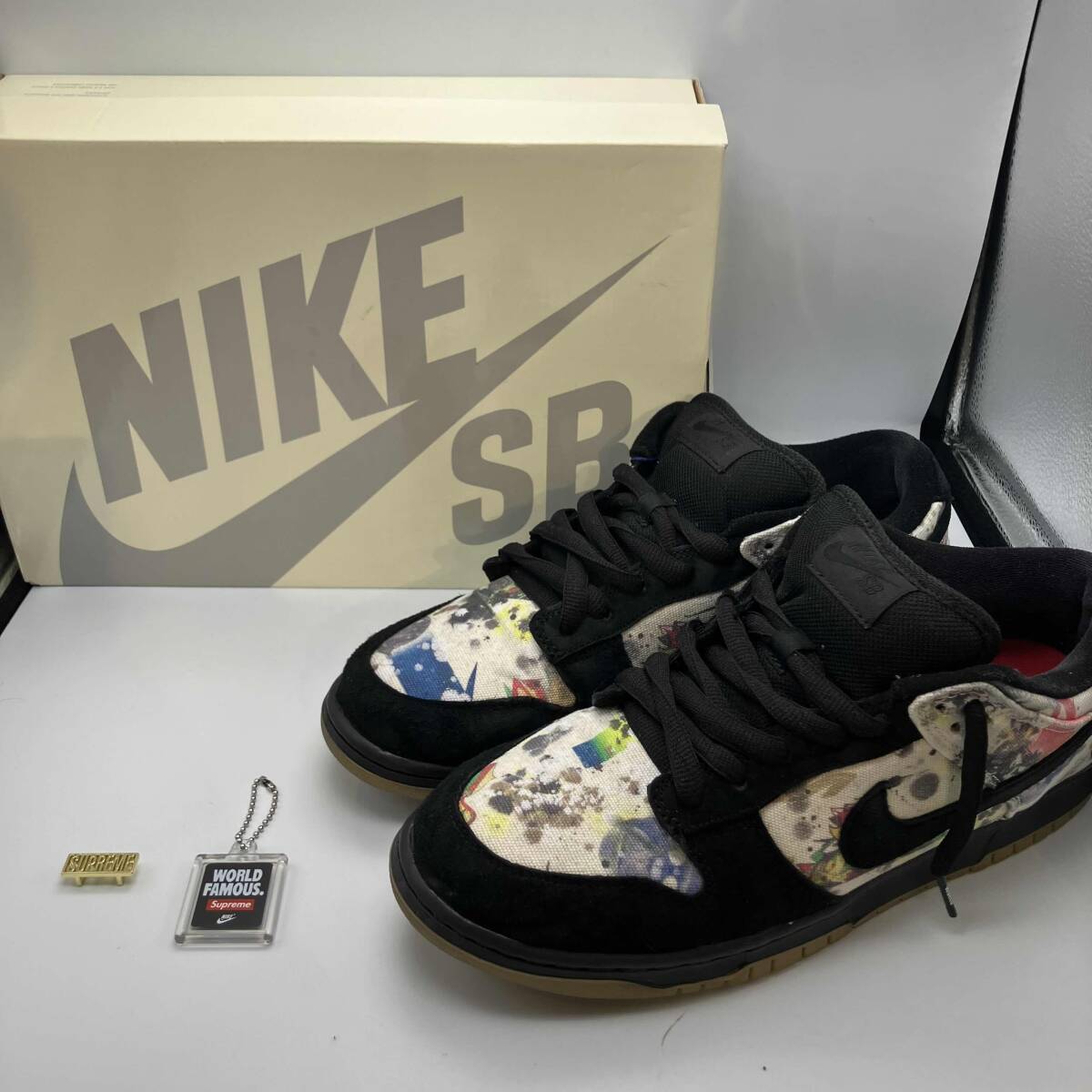 靴 Supreme/Nike SB Dunk Low 28.5 cm Supreme x Nike SB Dunk Low Rammellzee FD8778-001