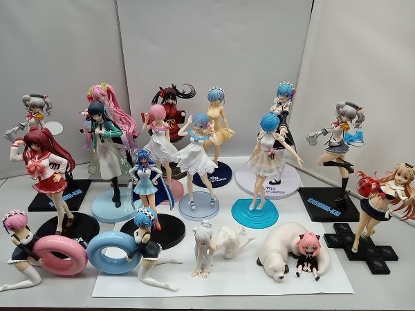 Yahoo!オークション -「初音ミク フィギュアまとめ売り」の落札
