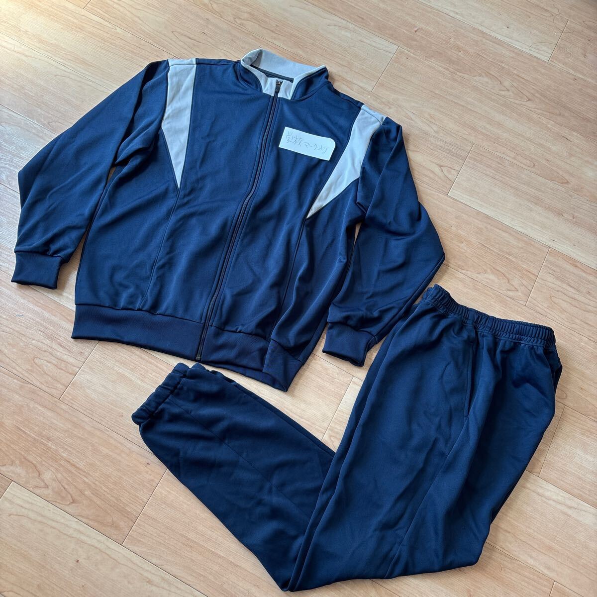 Yahoo!オークション -「学校体操服ジャージ上下」の落札相場 Yahoo!オークション -「学校体操服ジャージ上下」の落札相場