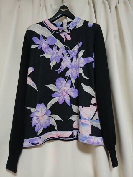 レオナール 薄手トップス シルクカシミヤ 44