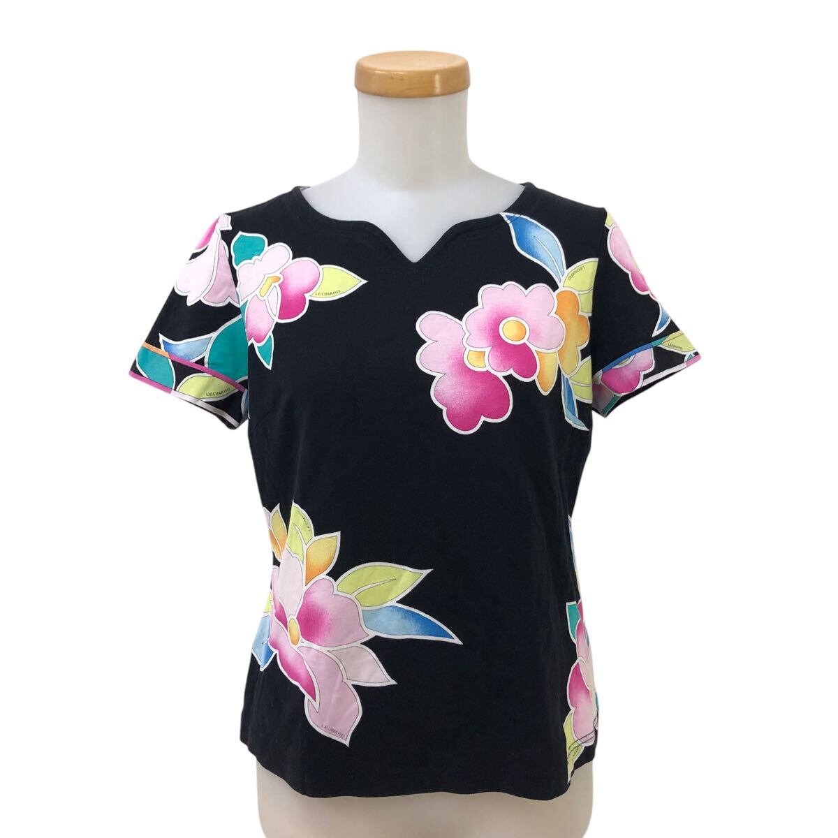 た6 美品 レオナール 花柄 半袖Tシャツ カットソー 38 ナイロン 2025年最新】Yahoo!オークション -「半袖 tシャツ」(レオナール