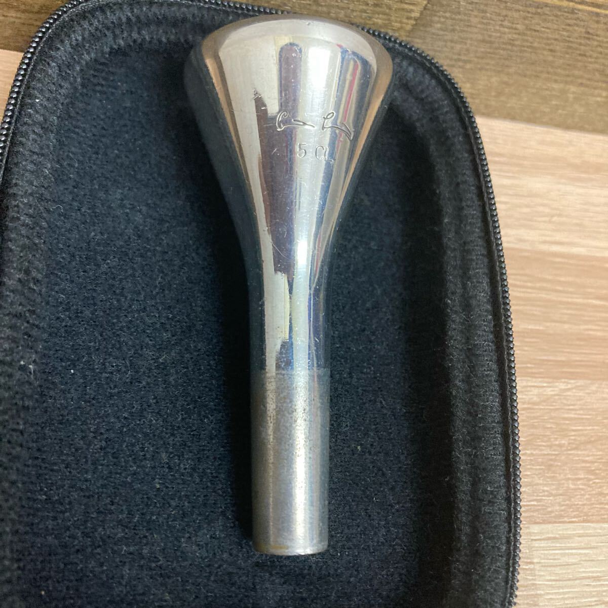 希少 CONN コーン トロンボーン 8H ヴィンテージ 太菅 マウスピース3点 Yahoo!オークション -「conn トロンボーン」の落札相場・落札価格
