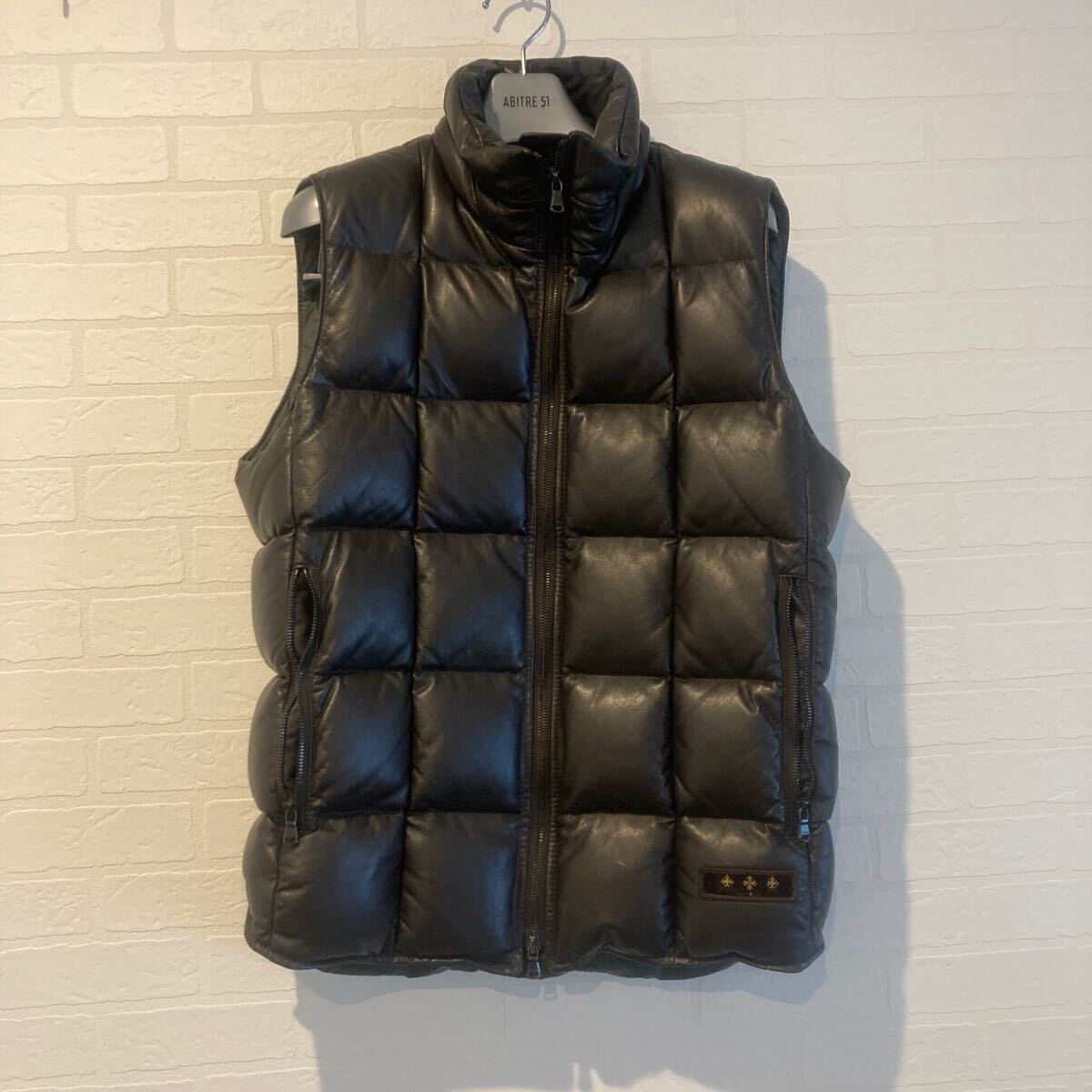 美品】TATRAS タトラス ダウンベスト 迷彩 カモフラ フード付き 美品】TATRAS タトラス ダウンベスト 迷彩 カモフラ フード付き