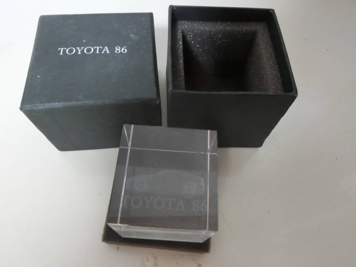 【非売品】トヨタ TOYOTA86 3Dペーパーウェイト外箱あり Yahoo!オークション -「ペーパーウエイト トヨタ」の落札相場