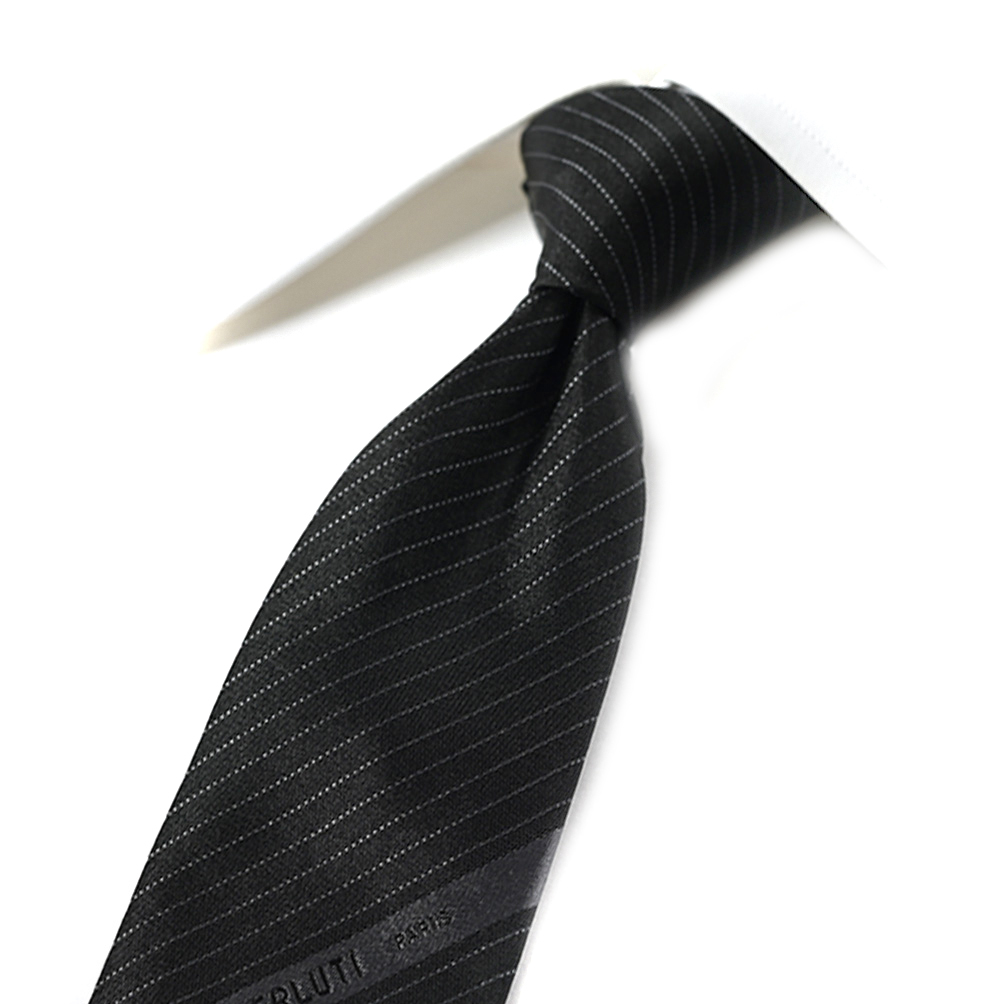 美品　ベルルッティ　ネクタイ　シルク100　イタリア系 美品ベルルッティネクタイシルク100イタリア系