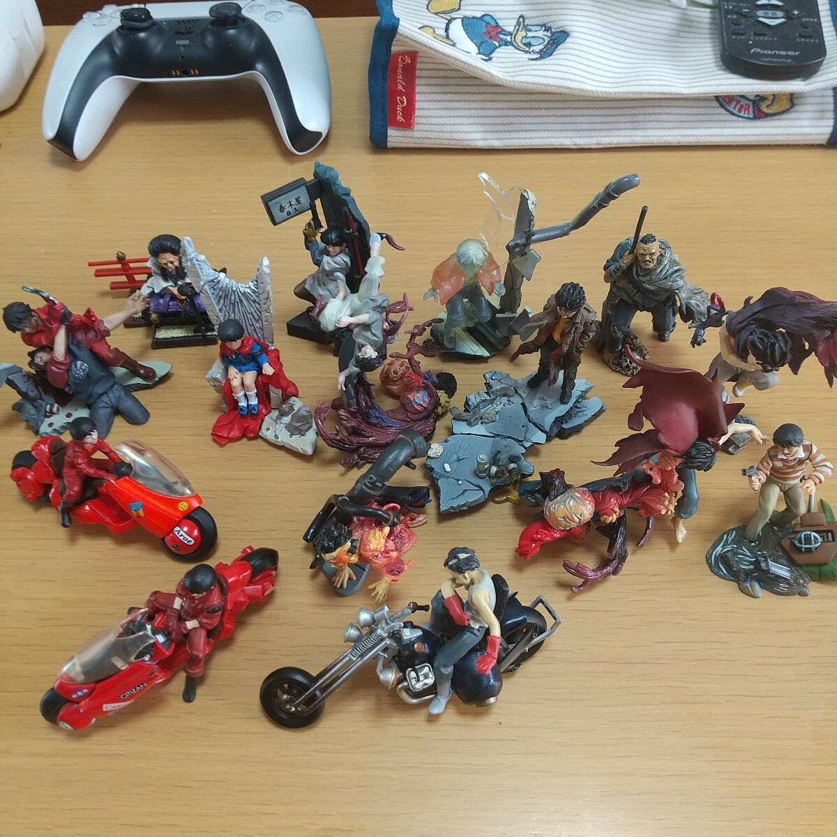 2025年最新】Yahoo!オークション -akira バイク フィギュアの