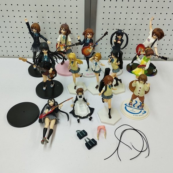 Yahoo!オークション -「けいおん 秋山澪」(コミック、アニメ Yahoo!オークション -「けいおん 秋山澪」(コミック、アニメ