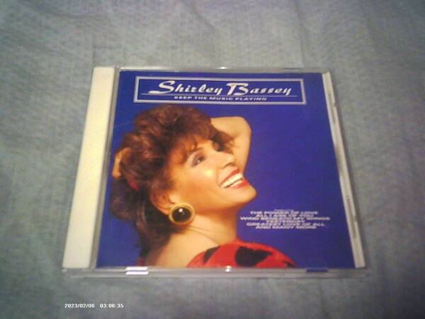 送料込み CD Shirley Bassey シャーリー・バッシー Keep The Music Playing 歌い続けて ALCB-312 1991年発売