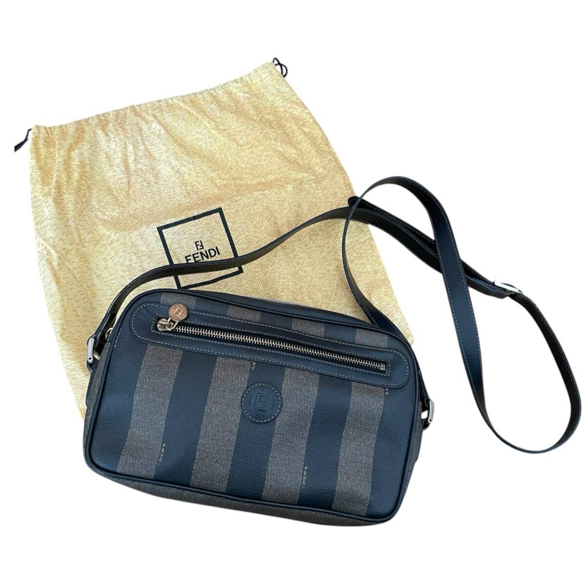 Yahoo!オークション -「fendi バッグ ペカン」の落札相場・落札価格 Yahoo!オークション -「fendi バッグ ペカン」の落札相場・落札価格