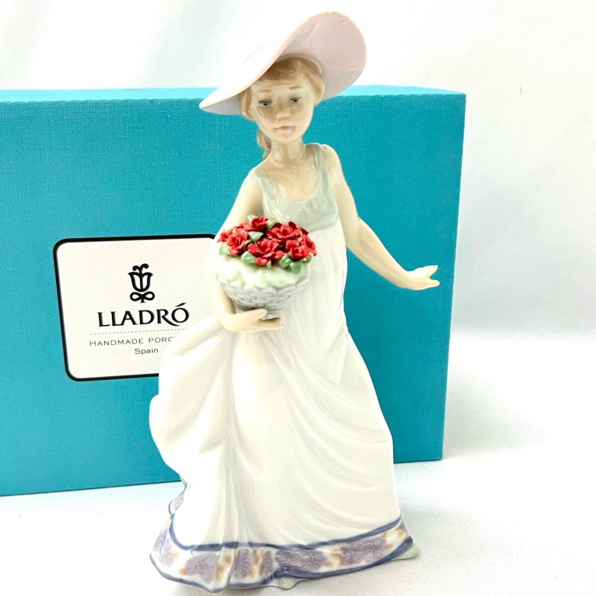 2025年最新】Yahoo!オークション -リヤドロ 人形 花の中古品 2025年最新】Yahoo!オークション -リヤドロ 人形 花の中古品
