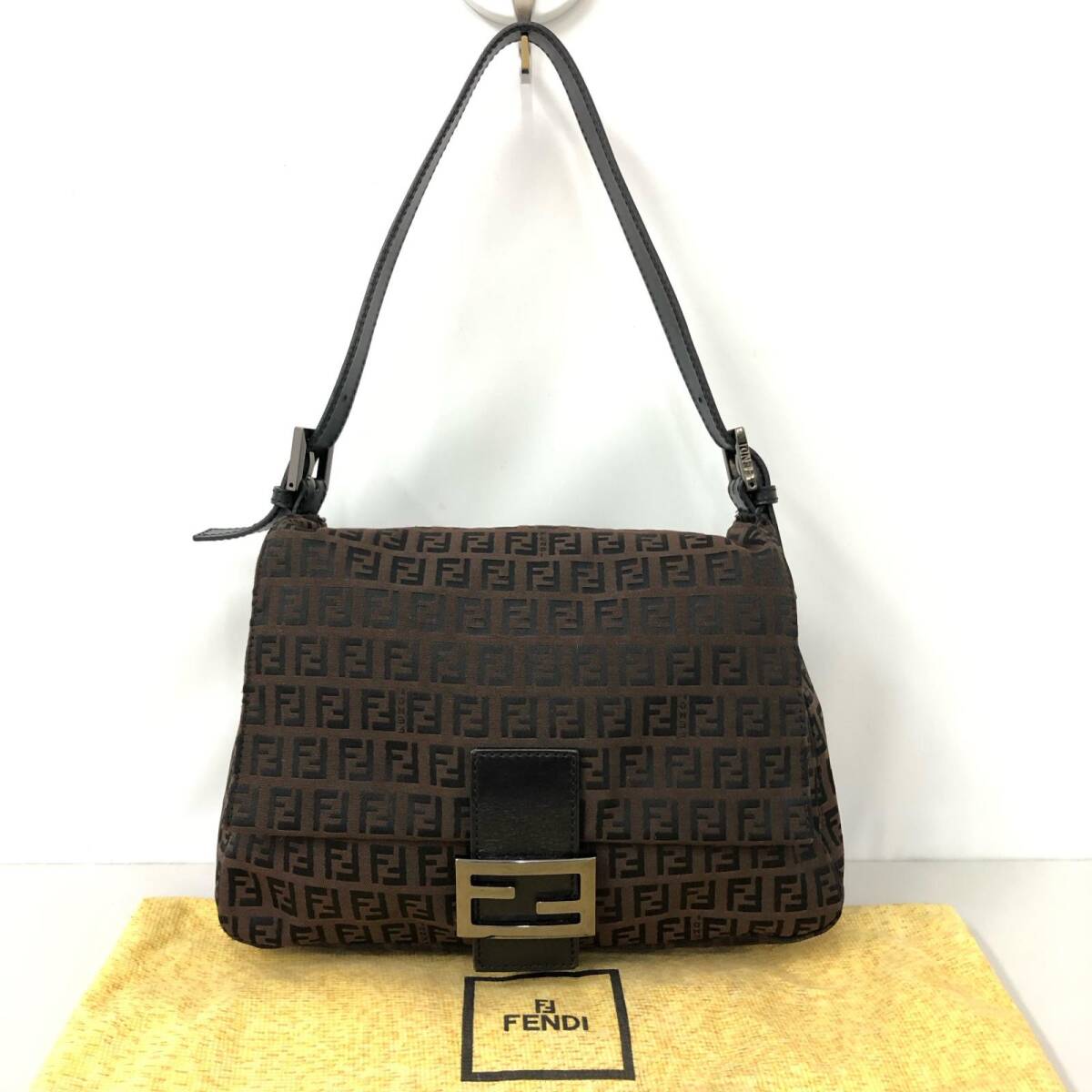 2025年最新】Yahoo!オークション -fendi マンマバケットの中古品 2025年最新】Yahoo!オークション -fendi マンマバケットの中古品