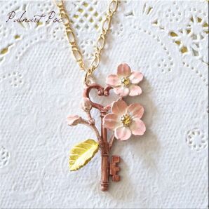 春の鍵 ネックレス ペンダント パルナートポック 送料無料 パタミン アクセサリー さくら サクラ 桜 雑貨 小物