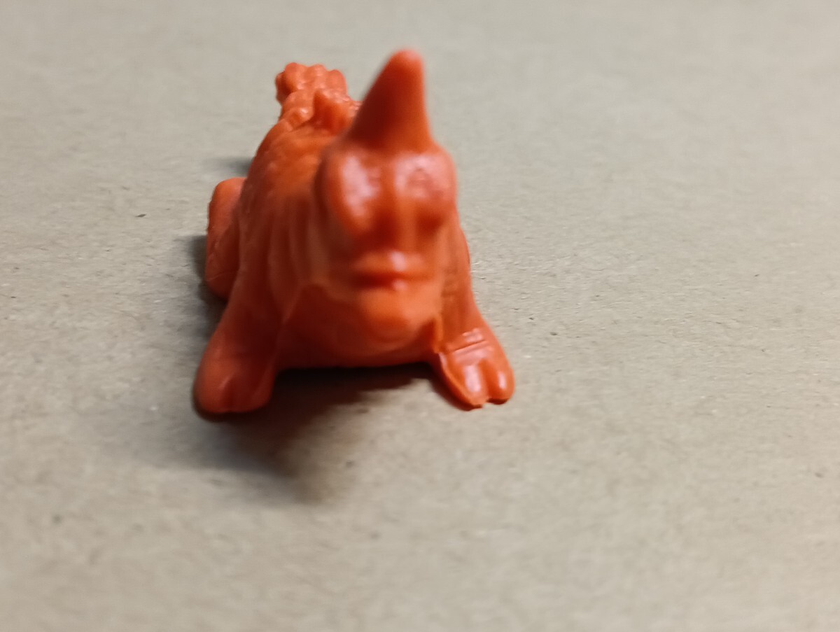 大怪獣シリーズ 黄金怪獣ゴルドン (完成品) - ホビーサーチ