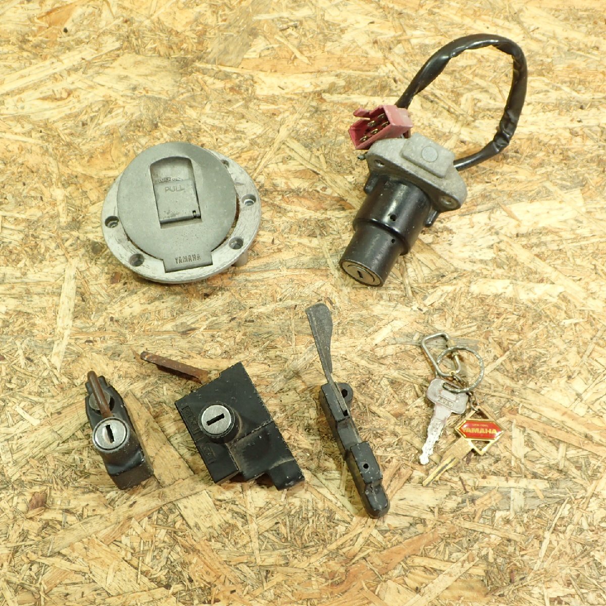 Yahoo!オークション -「rz250 キーセット」の落札相場・落札価格 Yahoo!オークション -「rz250 キーセット」の落札相場・落札価格