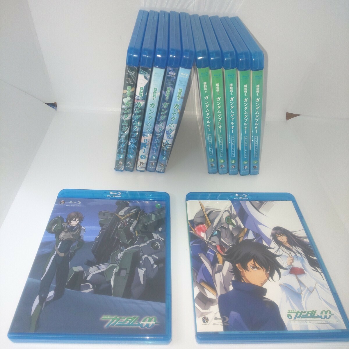 Yahoo!オークション -「ガンダム00 bd box」の落札相場・落札価格